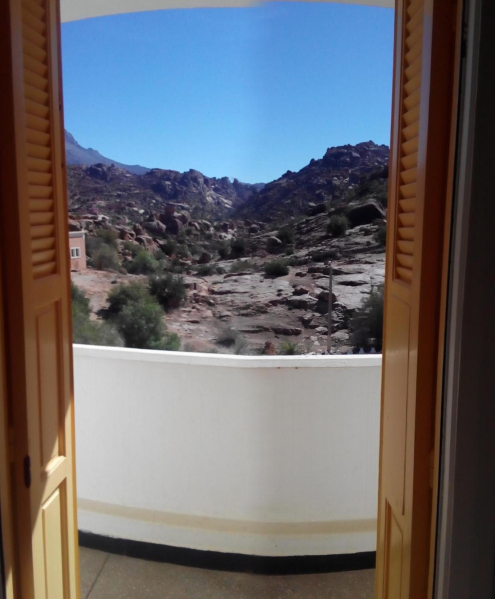 Hotel Les Amandiers Tafraout Exteriér fotografie