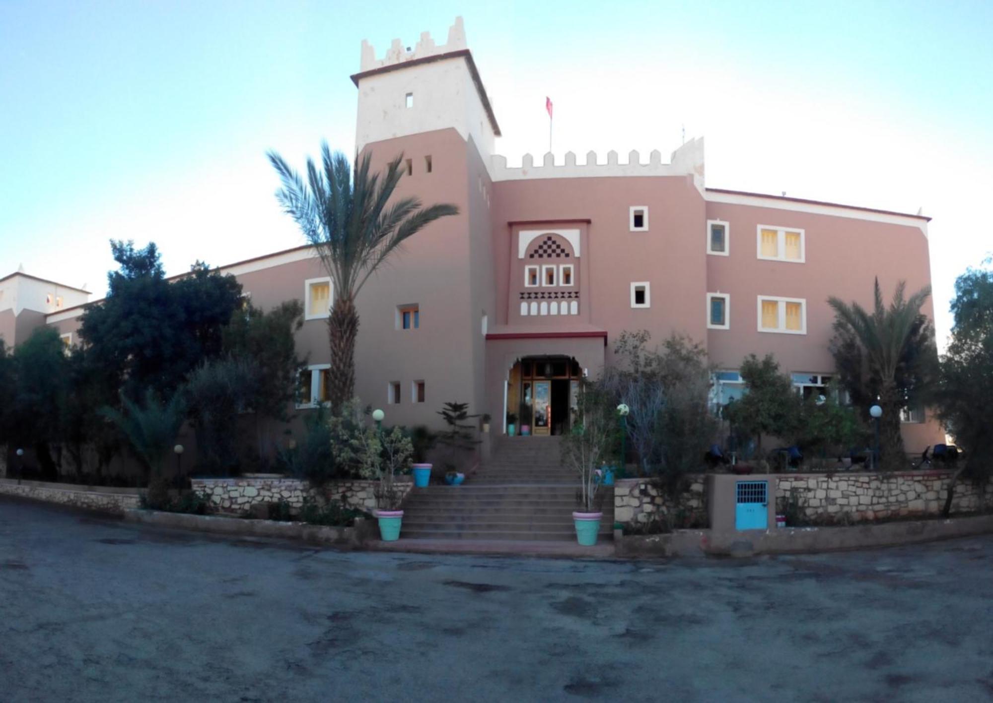 Hotel Les Amandiers Tafraout Exteriér fotografie